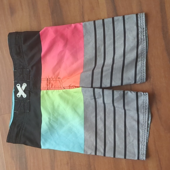 Boys swimming short medium - Picture 1 of 4